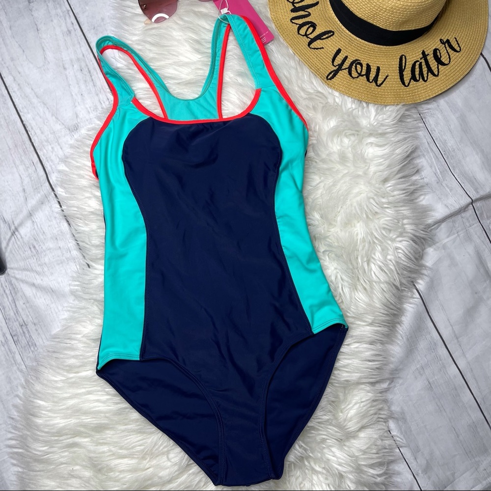 relibeauty Swimwear Nwt One Piece New size large